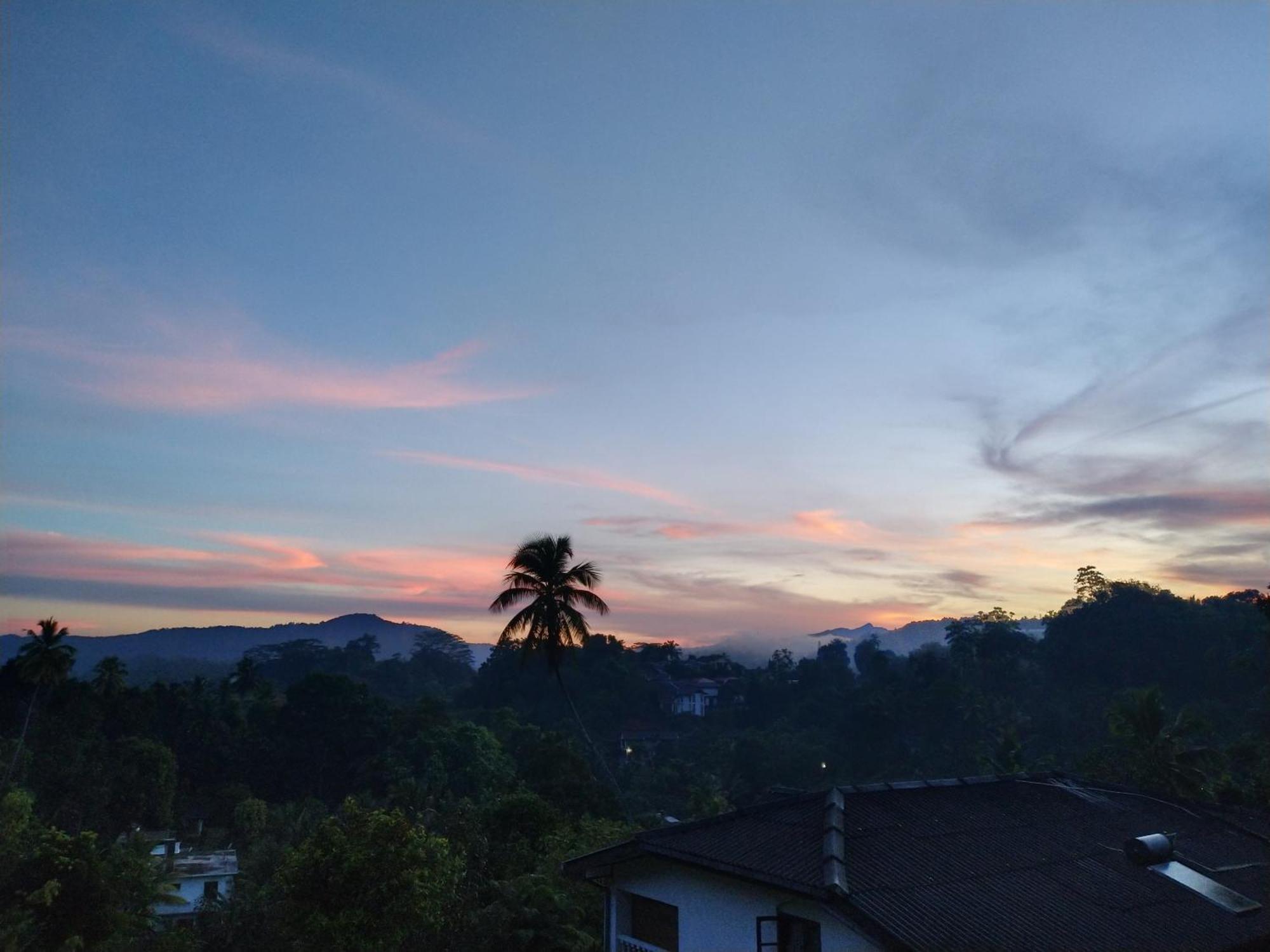 Chathu Holiday Home Kandy Exterior foto